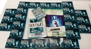 The Truth About Drugs Educators Kit Teachers Guide, Handouts, Posters, Booklets - Picture 1 of 1