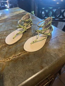 MACKIN J Women's Gladiator Thong Sandals . Flats Ankle Strap /Zip.. NWOB.Size 7 - Picture 1 of 5