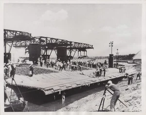 1956 Press Photo US Army Corps Concrete "Matboats" along Vicksburg, Mississippi - Bild 1 von 2