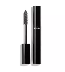 Le Volume de Chanel Waterproof Mascara 10 BLACK Eye-opening effect - Picture 1 of 2