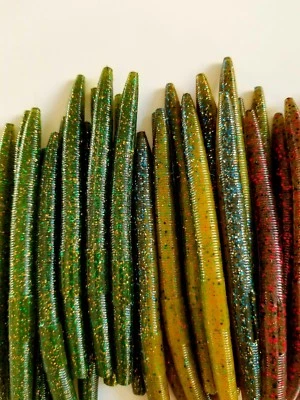 DOLITTLE & FISHMORE 40 pk 5" Senko style Soft Plastic Bass Worms - 4 COLORS/10 EACH-"Green"Multi-USA