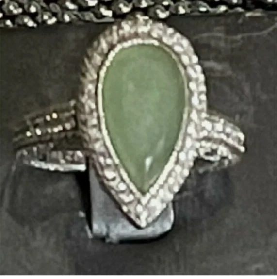 Anillo de jade de plata Judith Ripka. Talla 7 Foto 1 de 1