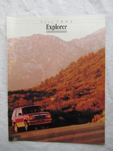 1992 Ford Explorer Sales Brochure 16 Pages - Picture 1 of 8