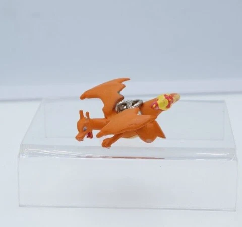*Bad condition* Charizard keychain  figure Pokemon Figure Model Vintage Japan Cover