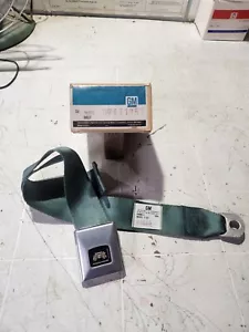 NOS GM 1966-67 Deluxe Seat Belt 7631253 GREEN - Picture 1 of 4