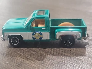 2007 Matchbox 1975 Outdoor Adventures Chevy Stepside 1/64 Pickup Truck - Imagen 1 de 8