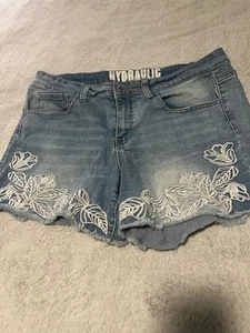 Hydraulic Shorts Womens Large Blue Denim Floral Embroidered Raw Hem Distressed - Picture 1 of 1