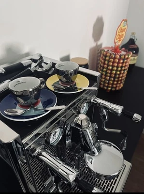 illy Art Collection Stefan Sagmeister Espressotasse BLAU - Bild 1 von 2