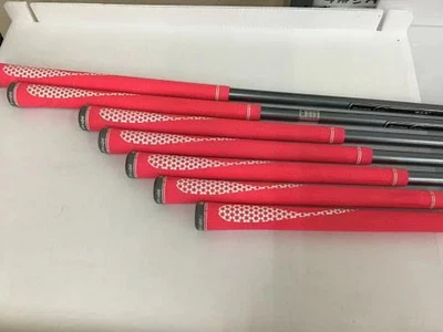 TaylorMade R5 Lite Ladies Iron Set 5-9,Pw,Sw 7pc Flex Ladies - Image 1 of 4