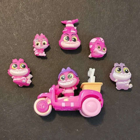 Disney Doorables Cheshire Cat Lot Cover
