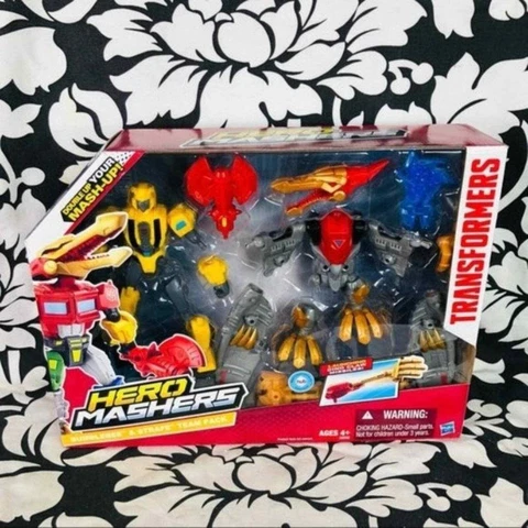 Transformers Hero Mashers Bumblebee and Strafe Team Pack Autobot 2013 Cover