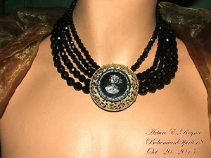 Arturo E.Reyna VINTAGE CARVED GLASS CAMEO #5 STRAND BLACK GLASS BEADS NECKLACE - Picture 1 of 7