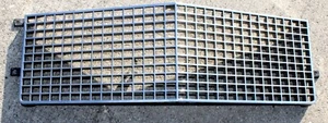 1987 1988 CADILLAC BROUGHAM FRONT RADIATOR CHROME GRILLE Broken Clip - Picture 1 of 19