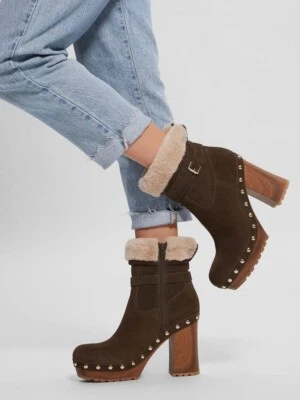 Botines Guess para mujer de cuero verde gamuza piel sintética y tacón bloque tachonado talla 9,5 Foto 1 de 4