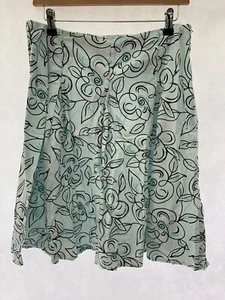 Atmosphere White Floral A-Line Skirt Size 10 Primark - Picture 1 of 9