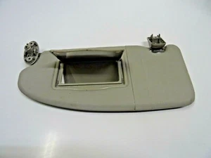 FORD FOCUS MK2 04-08 PASSENGER SIDE SUN VISOR AND MIRROR - Picture 1 of 2