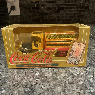 Coca Cola Delivery Truck Kenworth Die Cast Coin Bank Ertl Vintage 1994 Coke - Image 1 of 4