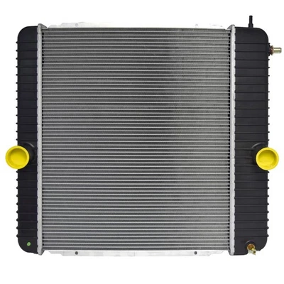 Sunbelt Radiator For 02-05 International Harvester 4400 NAV12 - Image 1 of 4