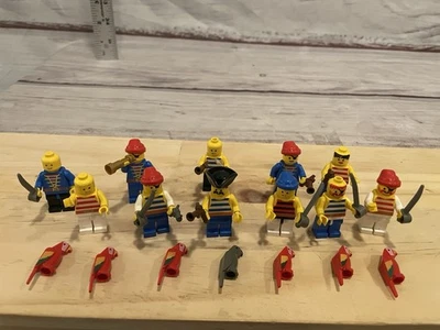 Lote de 11 Minifiguras Lego Piratas de Colección Figuras Accesorios Armas Loros Foto 1 de 4