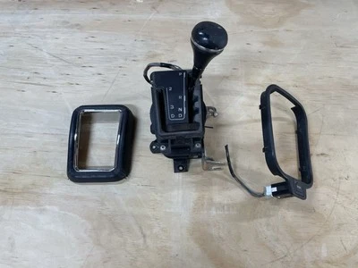 1989 JAGUAR XJ6 XJ40 AUTOMATIC GEAR LEVER ASSEMBLY CBC5507 J Gate OEM - Image 1 of 4