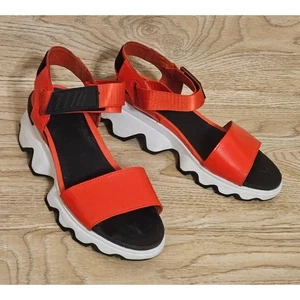 Sorel Kinetic Damen-Sportsandalen Leder Keilabsatz signalrot Größe 8,5 offene Zehenpartie  - Bild 1 von 8