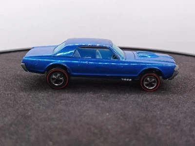 Hot Wheels Redliner Ford Custom Cougar Sweet 16 Redline - Bild 1 von 4