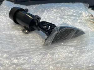 Original Aston Martin V8 V12 Vantage Scheinwerfer Waschdüse rechts 6G3313C024AB - Bild 1 von 1