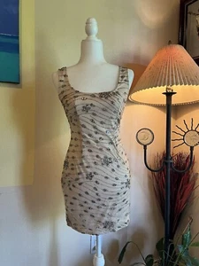 pretty little thing dress 4 - Picture 1 of 6