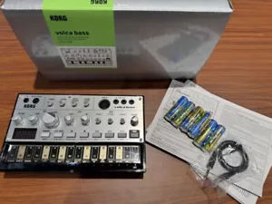 Korg Volca Bass Analog Bass Machine Synthesizer ELECTRIBE Sequencer - Picture 1 of 6