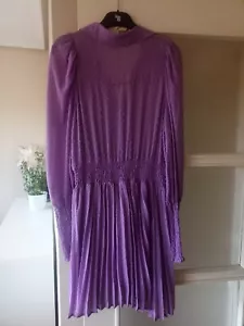 Vestido de Plumeti color lila Talla 38 Zara - Imagen 1 de 9
