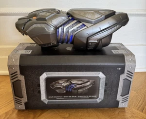 Neu im Karton Marvel Black Panther Shuri Stulpe beleuchtet Wakanda Disney Parks Spielzeug - Bild 1 von 12