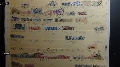 Stampsweis Austria accumulation in 3 ring on stock est 2000 or so stamps - Image 1 of 4