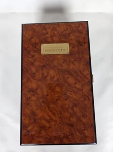 Humidificador de cigarros Martell caja de madera acabado brillante higrómetro humidificador inserto - Imagen 1 de 10