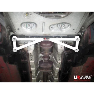 4POINTS FRONT LOWER BAR / FRONT MEMBER BRACE ULTRA RACING FOR 05-14 RENAULT CLIO - Picture 1 of 9