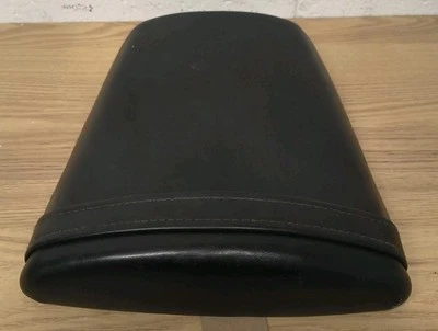 Asiento trasero Honda CBR600RRR 2003-2006 sillín trasero MEE - Imagen 1 de 4