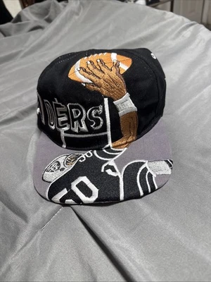 Gorra gorra vintage con cierre a presión de Los Angeles Raiders Foto 1 de 4