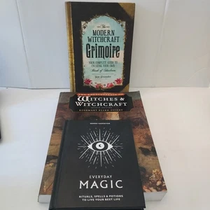 Konvolut 3 Hexenbücher Magische Hexen und Hexerei Grimoire Wicca Heidnisch - Bild 1 von 23