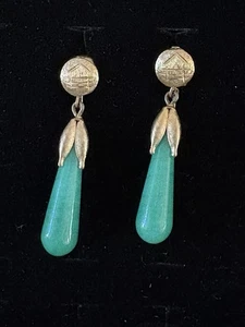 VINTAGE Jade Ohrring Gold gefüllt Träne Tropfen Baumeln Blatt KAPPE CLIP ON - Bild 1 von 12