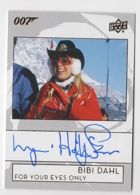 Tarjeta autógrafa Lynn-Holly Johnson as Bibi 2019 Upper Deck James Bond Collection Foto 1 de 2