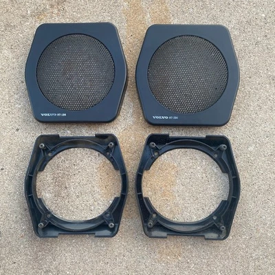 Volvo 240 оригинальные черные решетки динамиков с кронштейнами пара HT-204 5.25 242 244 245 - Изображение 1 из 4