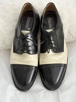Stanley Blacker Two Tone Italian Leather Oxford Shoes. Black & White. Men 10 - Image 1 of 4
