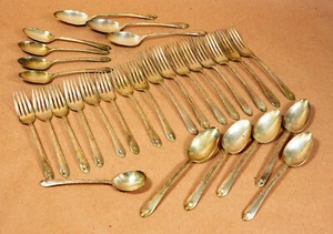 29 pieces Vintage Rogers & Sons TS Exquisite Silver Plate Flatware Forks, Spoons - Picture 1 of 2