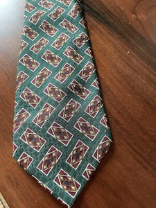 Vintage Mark Pendleton Handmade In Italy 100% Silk Tie Green/Burgundy Patterned - Picture 1 of 7