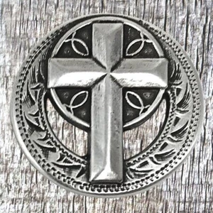 ENGRAVED WESTERN CHRISTIAN CROSS CONCHO CON930-A - Picture 1 of 3