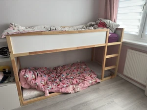 Hochbett von Ikea kura Holzfarben sehr stabil 90x200cm knapp 1 Jahr - Bild 1 von 1