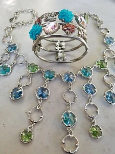 NEW w SIGNATURES OSCAR DE LA RENTA NECKLACE SILVER color Sky Ocean Blue CRYSTALs - Picture 1 of 12