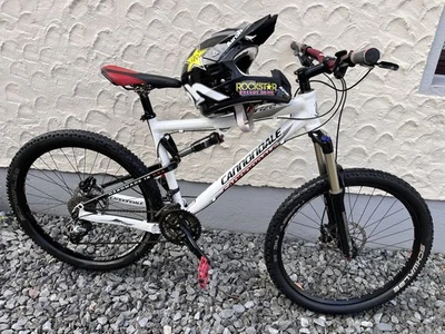 Mountainbike Fahrrad " Cannondale" 28", weiß, federleicht, gepflegter Zustand - Bild 1 von 4