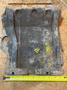 Protecting Plate (Skid Plate). Saab 900 1986-93. 4008793 - Picture 1 of 8