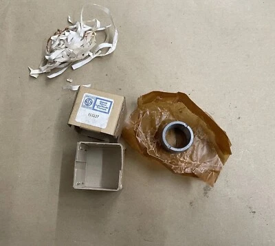 TRIUMPH 152771 STAG, 2000 MK II, 2,5 PI MK II 2da velocidad engranaje bush Foto 1 de 4