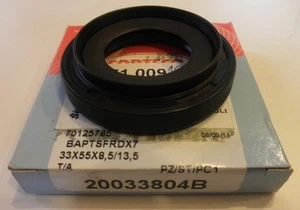 Right Gearbox Driveshaft Oil Seal For Renault Clio Megane Laguna Modus Scenic - Picture 1 of 2